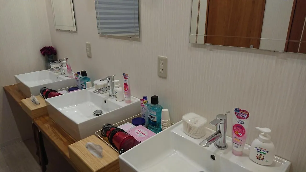 Guest House Yadomaru Osaka 0*,