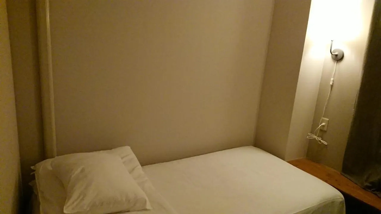 Guest House Yadomaru Osaka